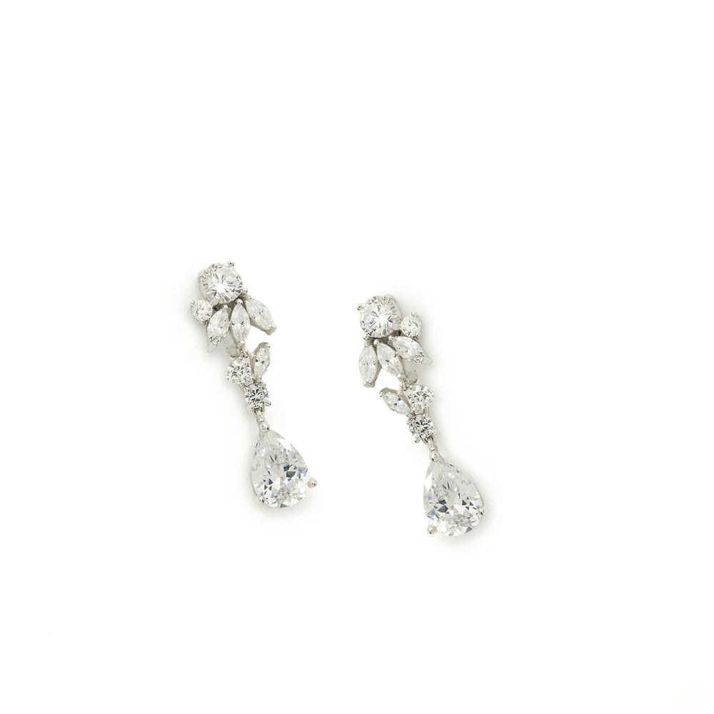 Lineargent Orecchini piccoli in argento con design floreale e zirconi