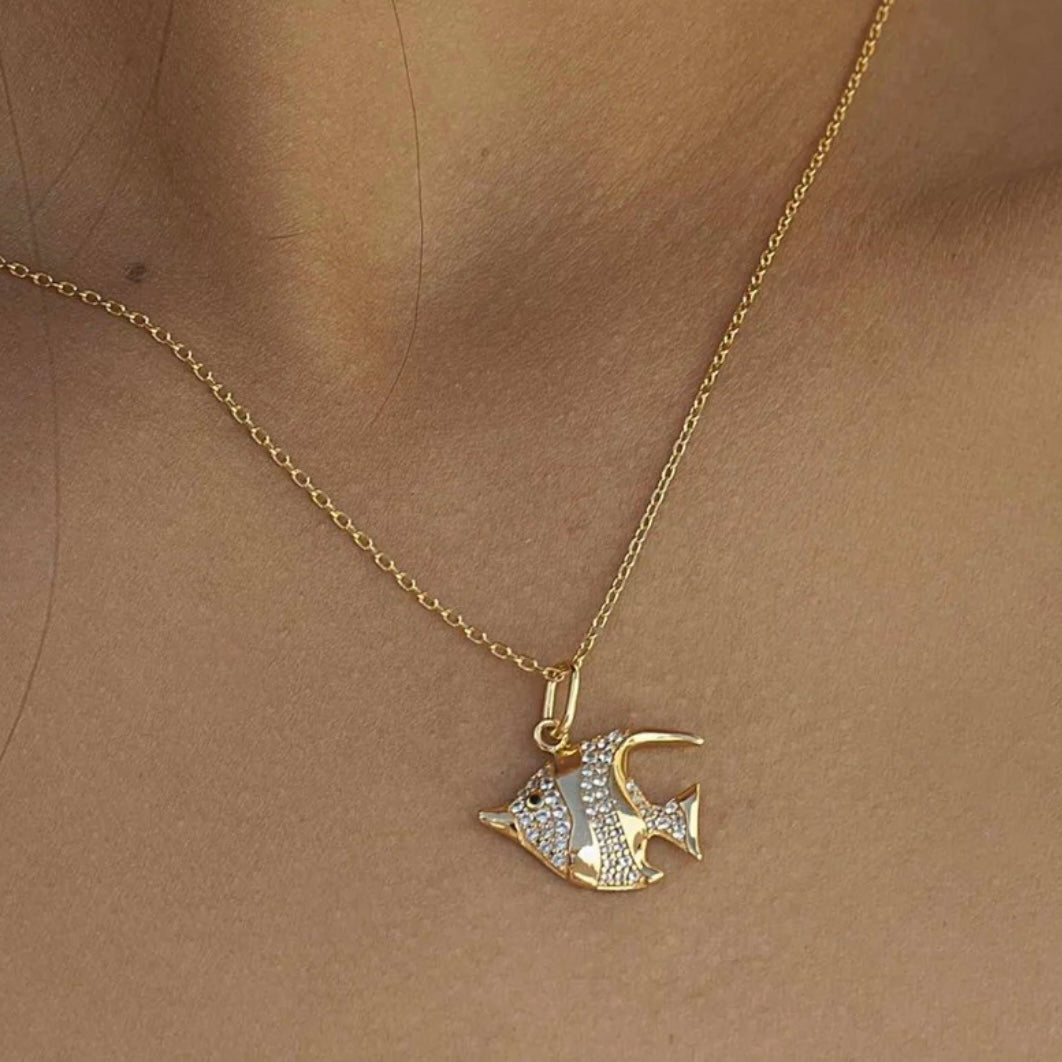 Lineargent collane con ciondolo a forma di pesce con zirconi