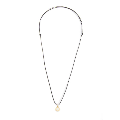 Collana con cordino riciclato e pendente in oro