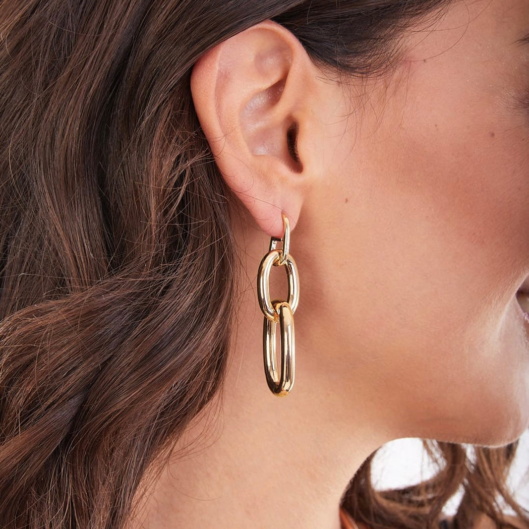 Orecchini in bronzo dorato