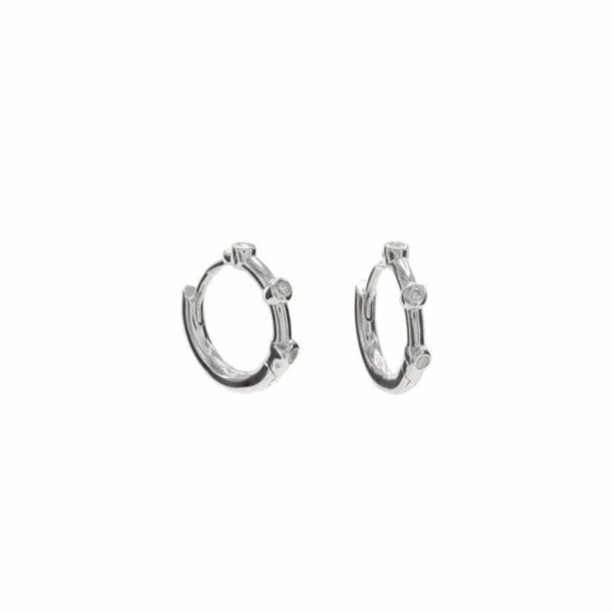 Lineargent orecchini a cerchio in argento con motivo tripla zirconia