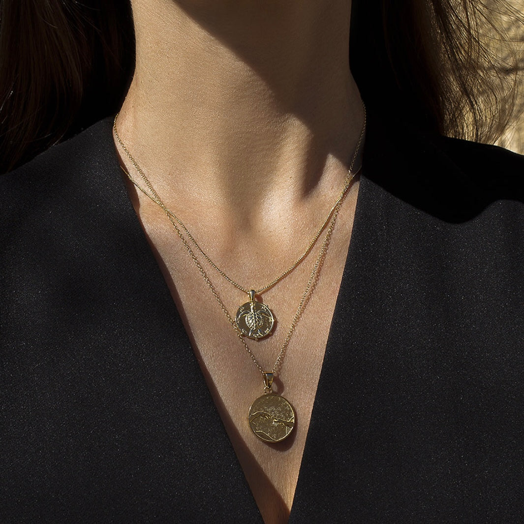Lineargent collana medaglia d’argento ispirata alla creazione di Adamo
