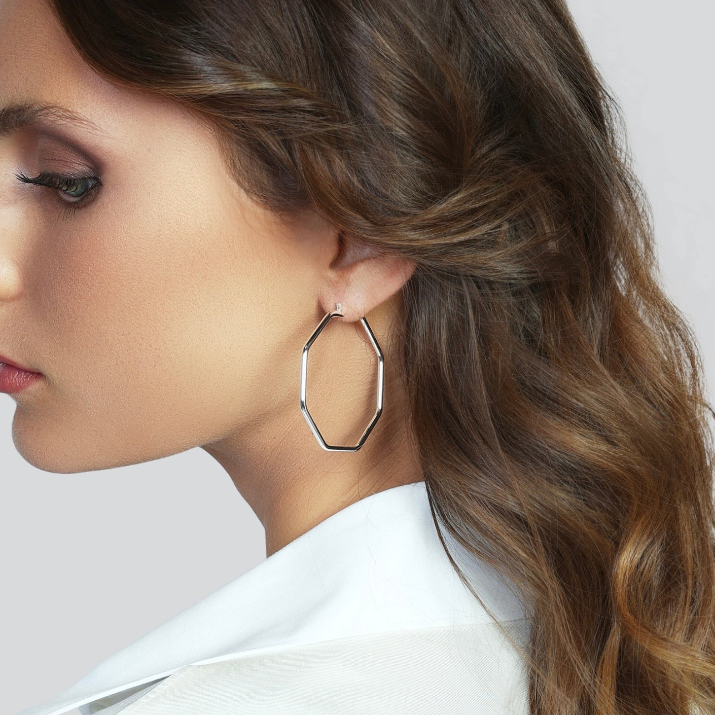 Unoaerre orecchini a cerchio ottagonale argentati