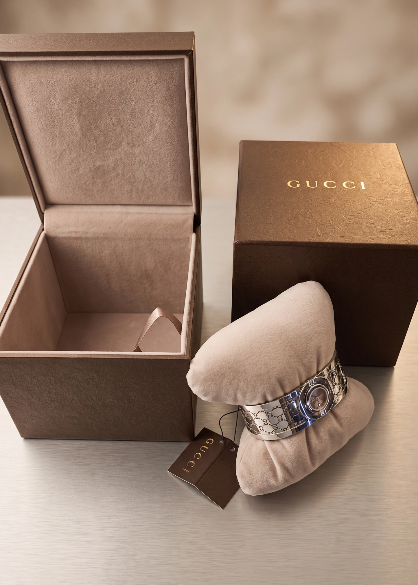 Gucci Twirl YA112501
