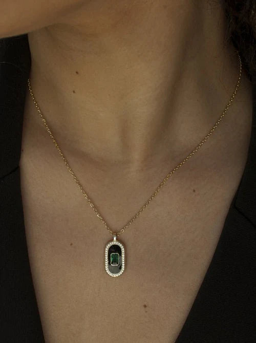 Lineargent Collana in argento con medaglione centrale ovale in zirconi
