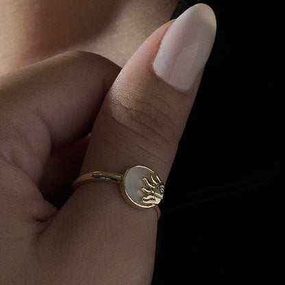 Lineargent anello sigillo in argento design solare con madreperla