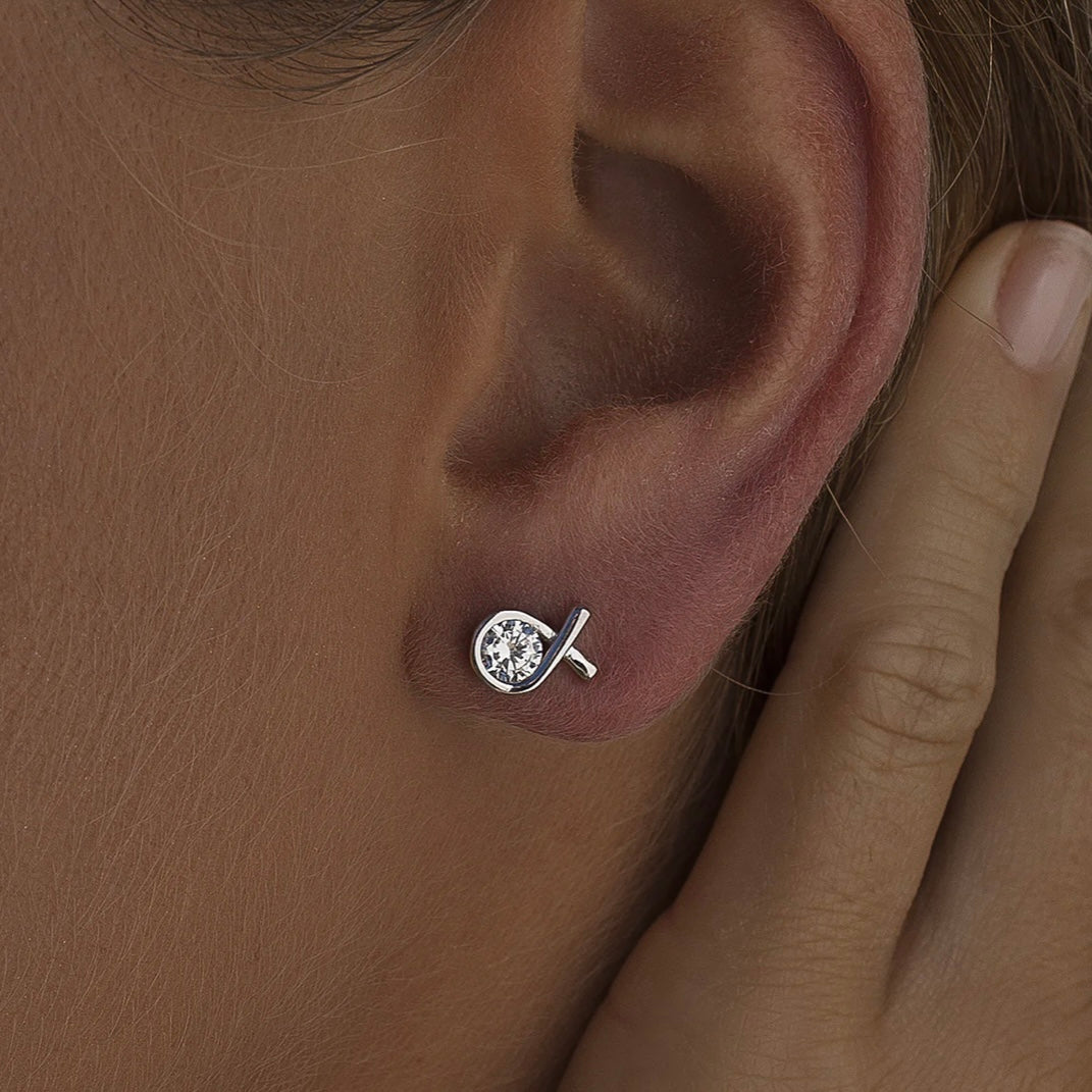 Lineargent orecchini a bottone con design incrociato con zirconi