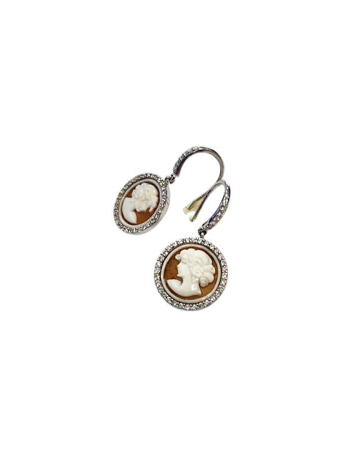 Orecchini 14 mm in  Cameo Sardonica  – Argento 925 e Zirconi
