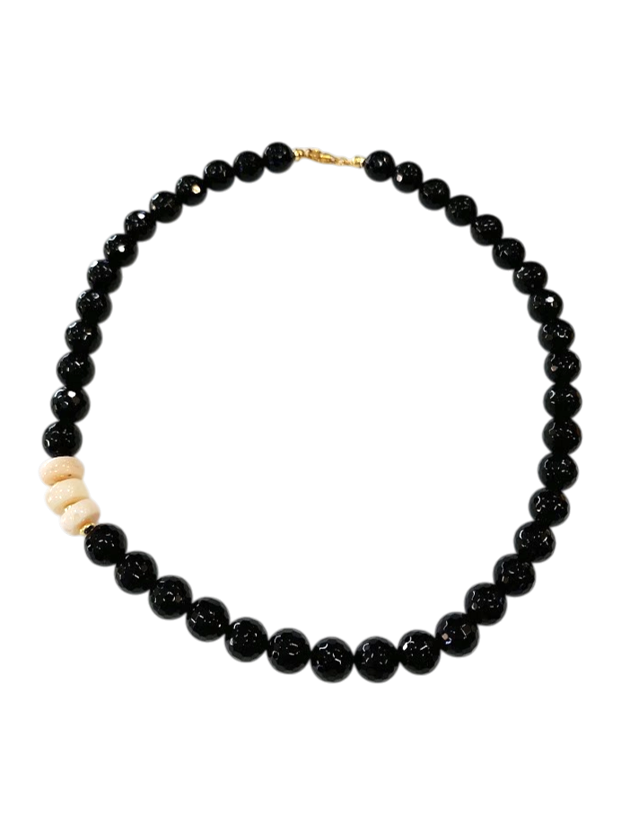 Collana in Onice Faccettata con Rondelle di Corallo Rosa Giappone – Argento 925 Dorato (45 cm)
