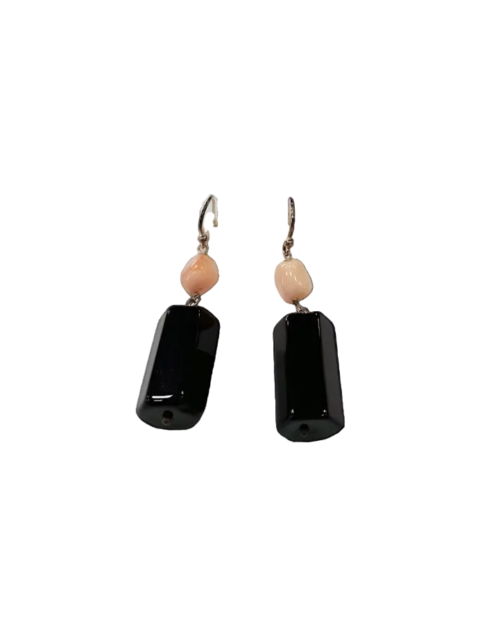 Orecchini in Onice e Sassolini di Corallo Rosa – Argento 925