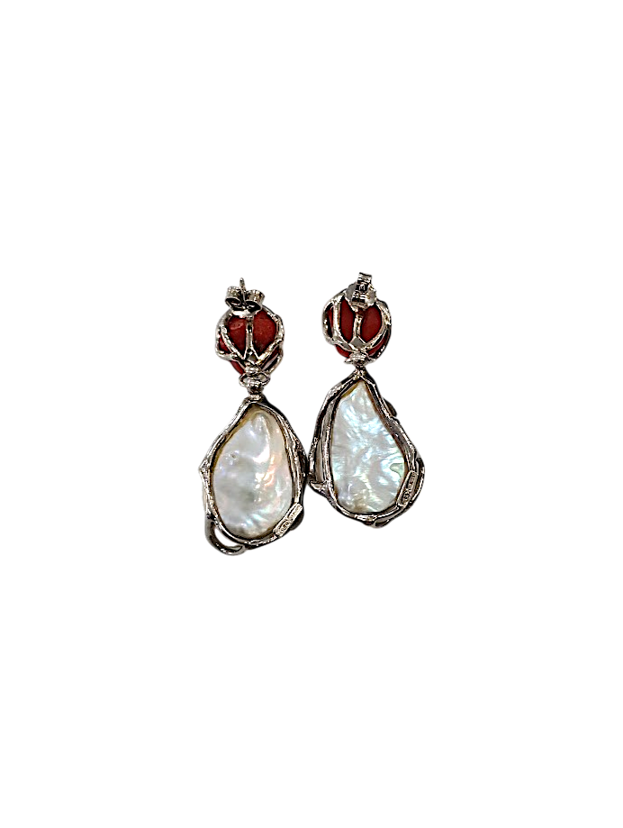 Orecchino in Corallo Mediterraneo Sassi, Perle Barocche e Argento 925 in cera persa