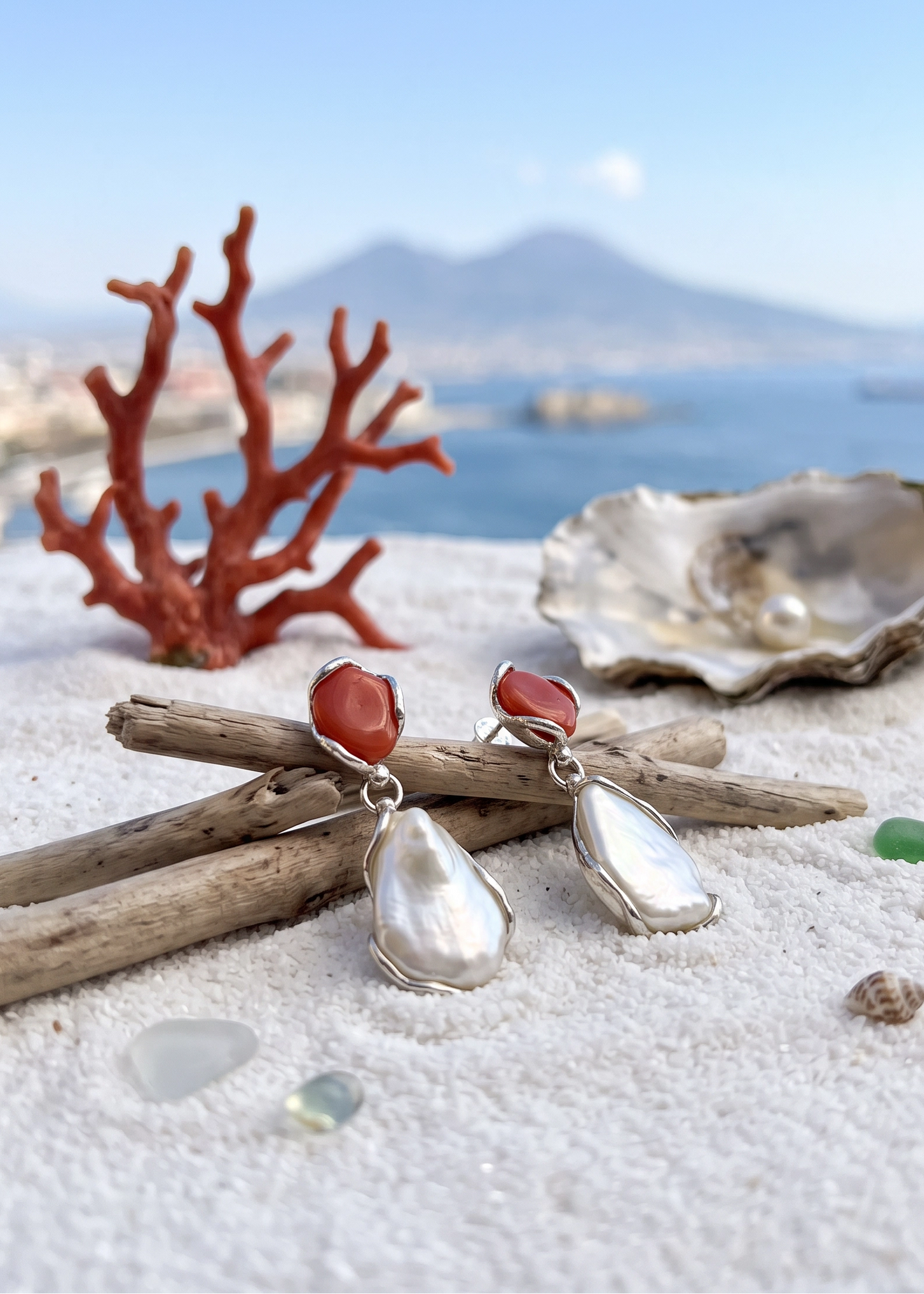 Orecchino in Corallo Mediterraneo Sassi, Perle Barocche e Argento 925 in cera persa