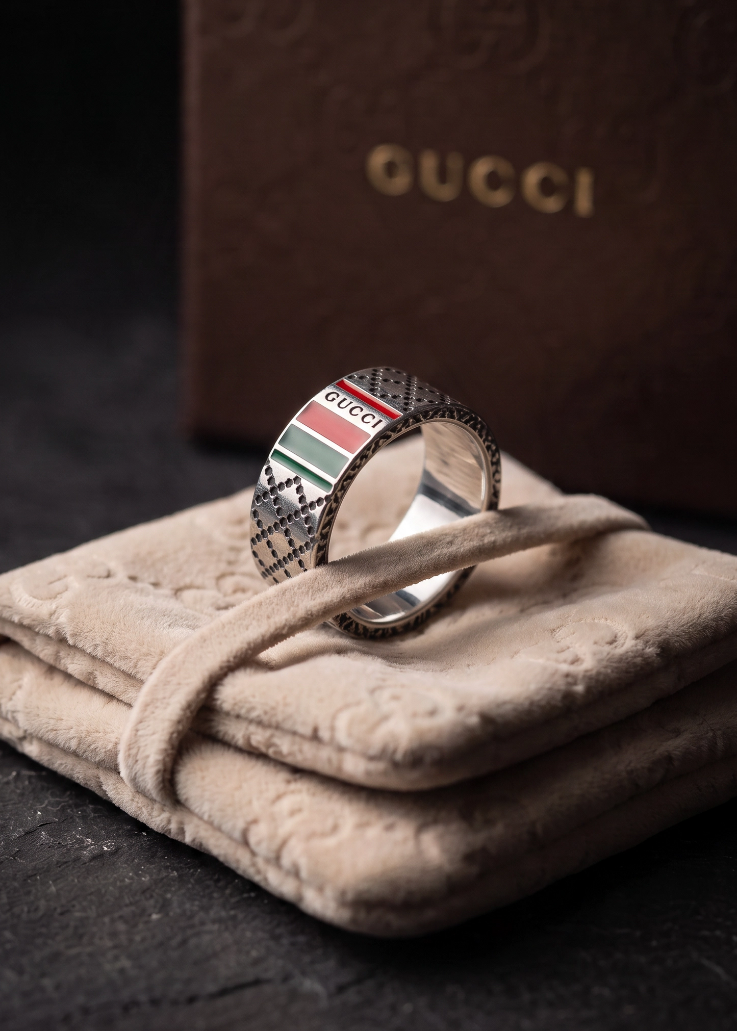 Anello Maschile Gucci Diamantissima YBC295675001014– Argento 925 Brunito, Misura 18