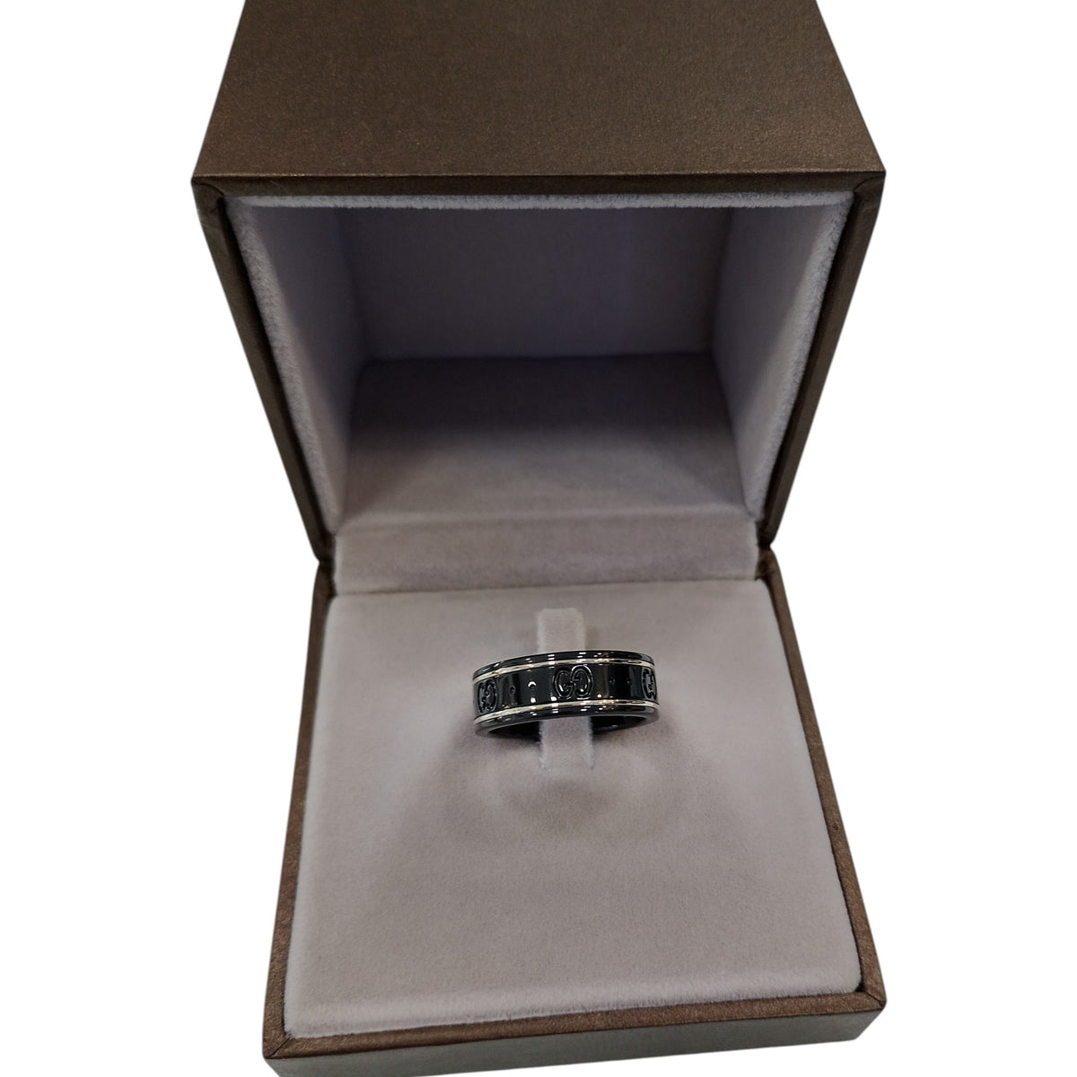 Anello Gucci Icon piccolo oro 18 kt e ceramica nera