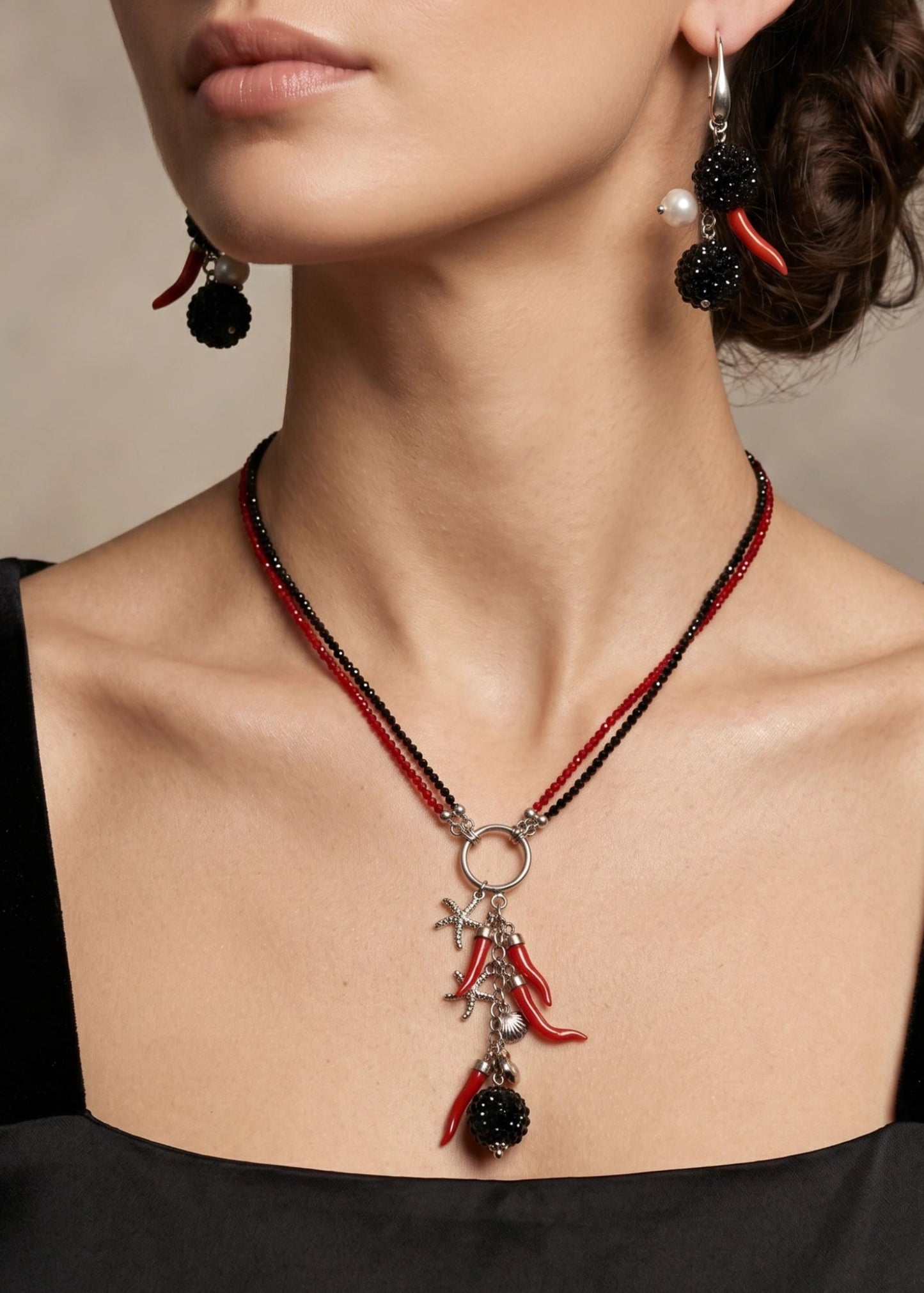 Orecchini Lucky Stone – Onice Tessito, Corallo Mediterraneo e Perla Coltivata – Argento 925